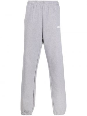 Pantalon de joggings en coton à imprimé Jacquemus gris
