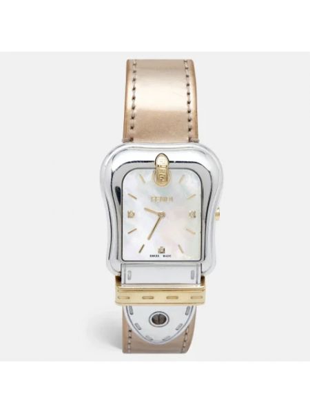 Relojes de acero inoxidable retro Fendi Vintage blanco