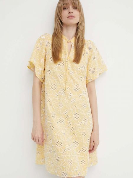 Sukienka mini bawełniana Bruuns Bazaar żółta
