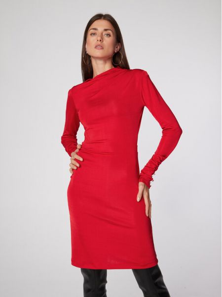 Czerwona sukienka slim fit Rage Age