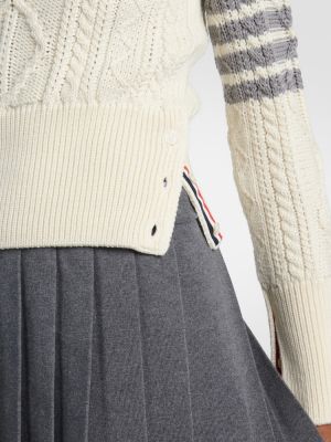 Вълнен пуловер Thom Browne бяло