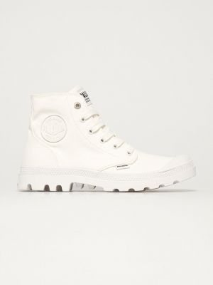 Полуотворени обувки Palladium бяло