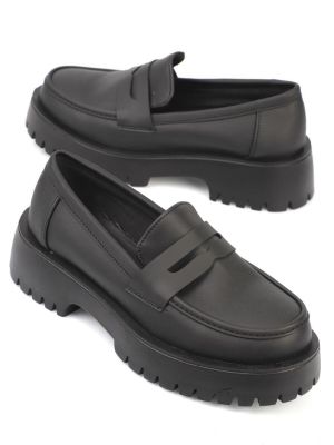 Loafer-kingad Capone Outfitters hall