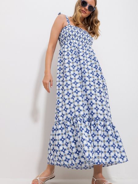 Pletena obleka s cvetličnim vzorcem Trend Alaçatı Stili modra