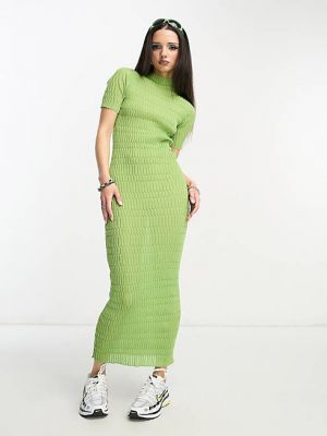 Трикотажный платье миди Weekday зеленый