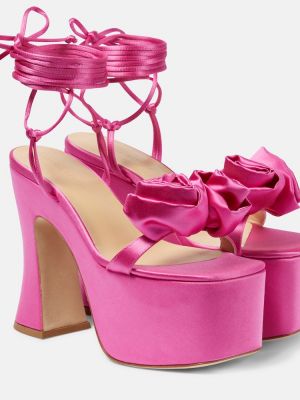 Saténové sandály na platformě Magda Butrym růžové
