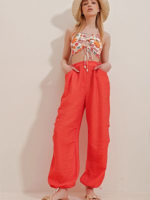 Pantaloni cu croială lejeră Trend Alaçatı Stili portocaliu