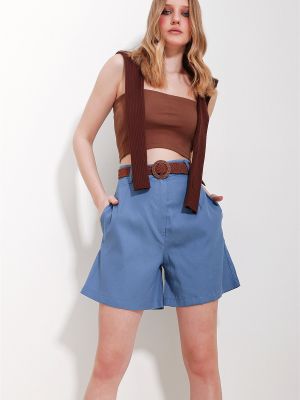 Kratke hlače Trend Alaçatı Stili plava