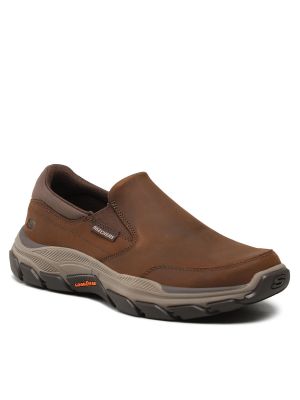 Calzado Skechers marrón