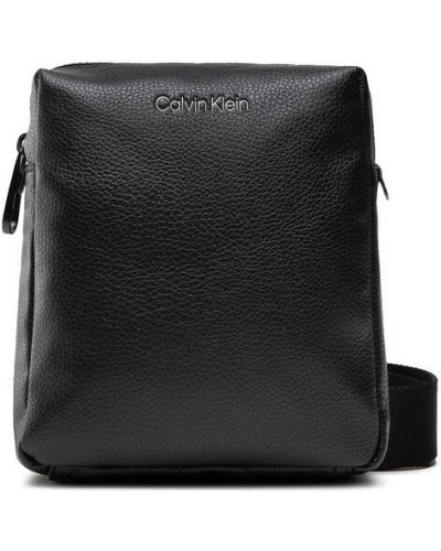 Geantă crossbody Calvin Klein negru