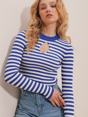 Priliehavý sveter Trend Alaçatı Stili modrá