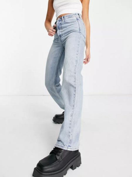 Рваные джинсы с потертостями Topshop