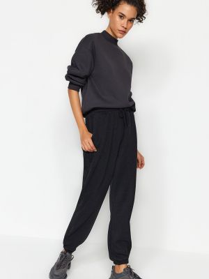 Pantaloni sport cu buzunare Trendyol negru