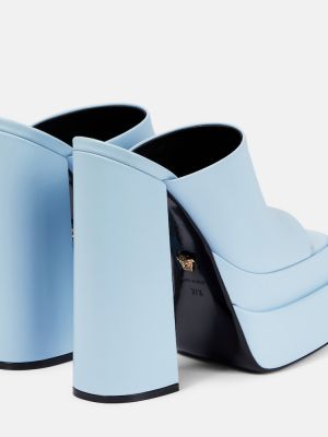 Mules di pelle con platform Versace blu