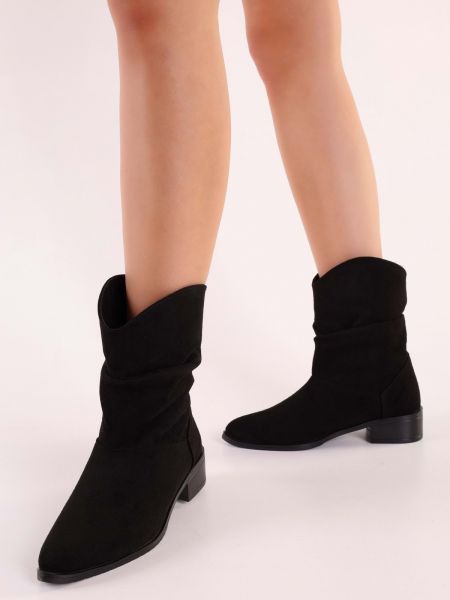 Semišové členkové topánky bez podpätku s plochým podpätkom Shoeberry čierna