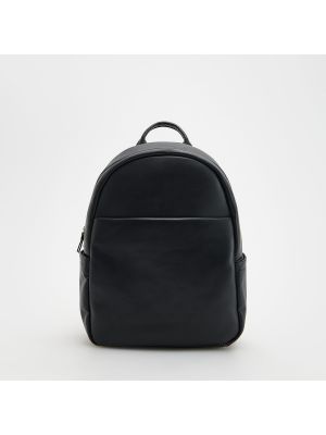 Černý batoh Reserved