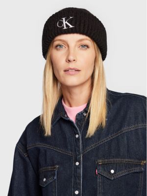 Siuvinėtas siuvinėtas kepurė Calvin Klein Jeans juoda