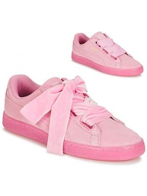 Sneakers in pelle scamosciata con motivo a cuore Puma Suede rosa