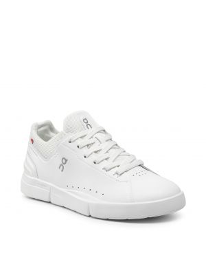 Sneakers On fehér