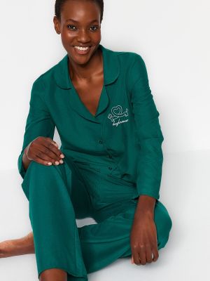 Hímzett pizsama Trendyol zöld