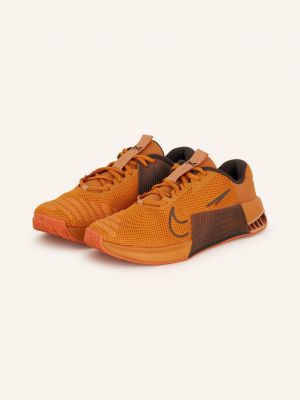 Sneakersy Nike Metcon pomarańczowe