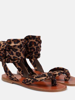 Satenaste sandali s potiskom z leopardjim vzorcem Christian Louboutin rdeča