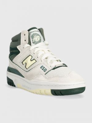 Sneakersy zamszowe New Balance białe