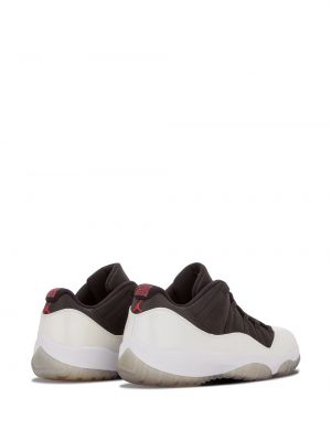 Sneakersy Jordan 11 Retro białe