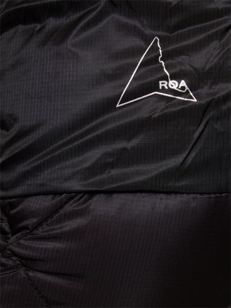 Prošivena najlonska pernata jakna Roa crna