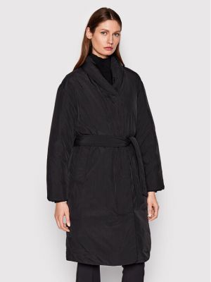 Priliehavý kabát Calvin Klein čierna