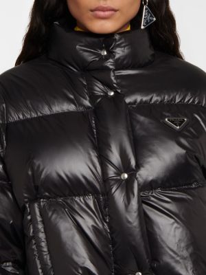 Péřová bunda z nylonu Prada černá