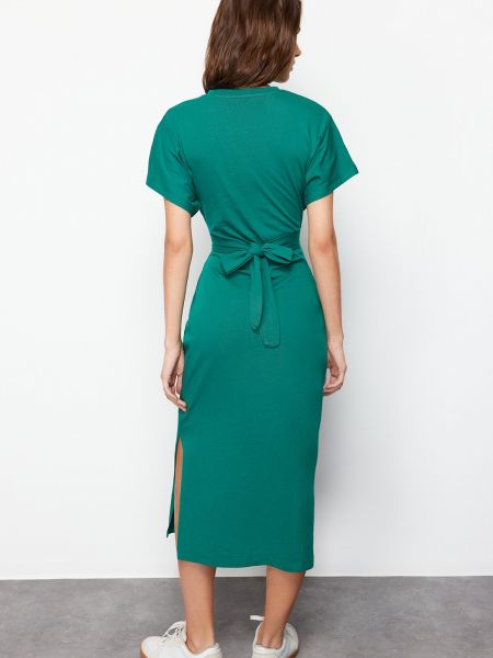 Pletené bavlněné midi šaty Trendyol zelené