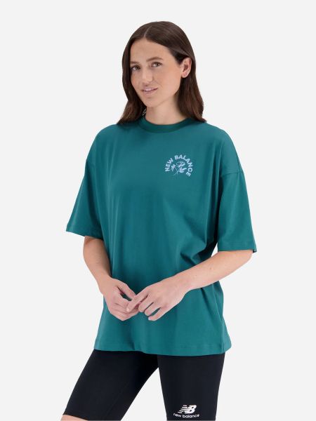 Зеленая футболка New Balance
