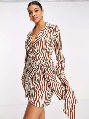 Леопардовое платье с рюшами In The Style коричневое