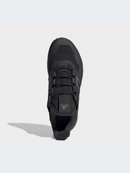 Черные кроссовки Adidas Terrex