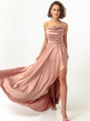 Satynowa sukienka wieczorowa z falbankami Lafaba różowa