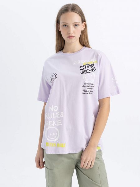 Oversize t-krekls ar īsām piedurknēm Defacto