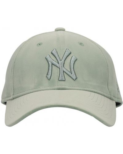 Cappello di pile New Era verde