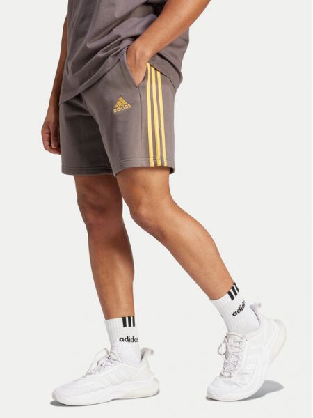 Спортни шорти на райета Adidas кафяво
