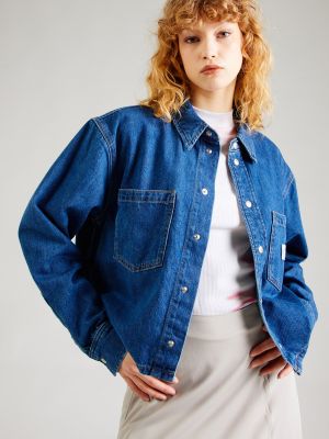 Priliehavá blúzka Calvin Klein Jeans modrá