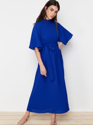 Pletené šaty Trendyol modrá