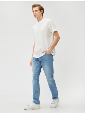 Priliehavé džínsy s rovným strihom Koton