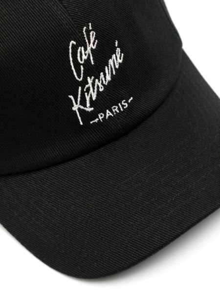 Medvilninis siuvinėtas kepurė su snapeliu Café Kitsuné