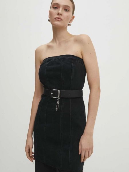 Czarna sukienka mini dopasowana Answear Lab