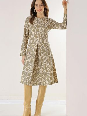 Punutud plisseeritud viskoosist kleit By Saygı