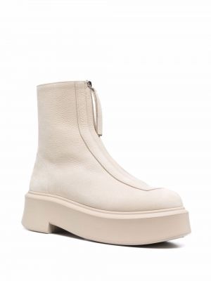 Ankle boots na platformie The Row beżowe