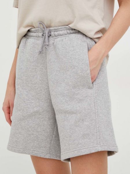 Melange magas derekú fleece rövidnadrág Adidas szürke