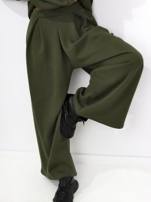 Voľné teplákové nohavice Fasardi zelená