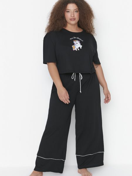 Pijamale tricotate cu imagine cu croială lejeră Trendyol negru