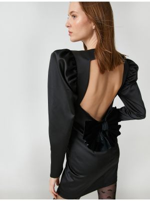 Satynowa sukienka wieczorowa z otwartymi plecami z kokardką Koton czarna
